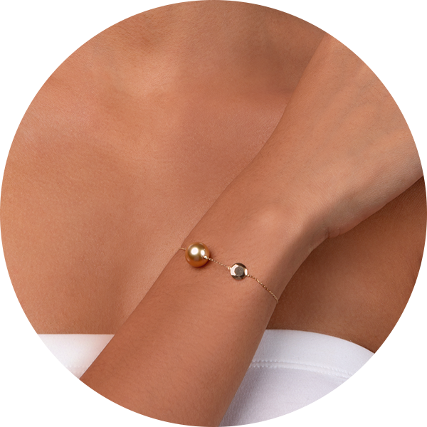 Kelly Statement Bracelet